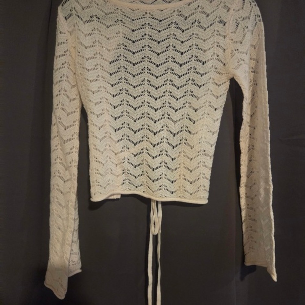 Divided by H&M Cream Crochet Lace Backless Sweater Bell Sleeve Tie Back‎ Size S